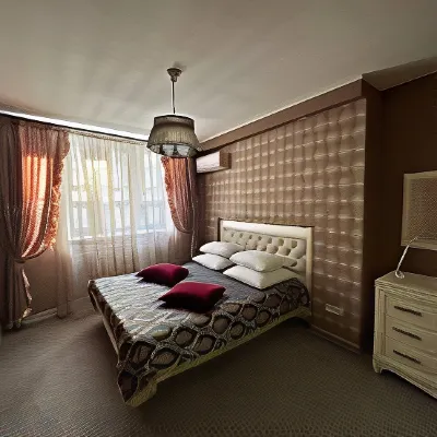 Happy Home (Хэппи Хоум) Отели рядом с достопримечательностью «Флигель купцов Дерягиных»