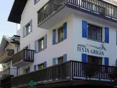 Hotel Garni Testa Grigia