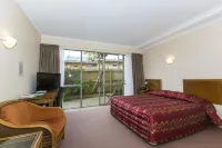 Fernhill Motor Lodge Hotels in Поріруа