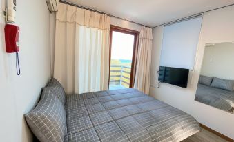 Goseong Sampo Whiteville Pension