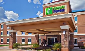 Holiday Inn Express Ludlow - Chicopee Area