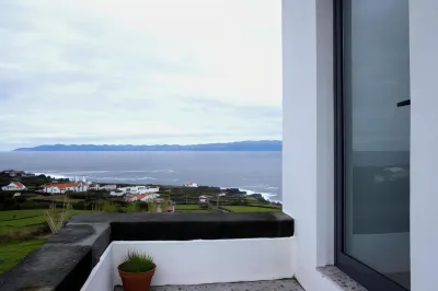 Sara Village - One Bedroom Apartment with Sea View for 4 People