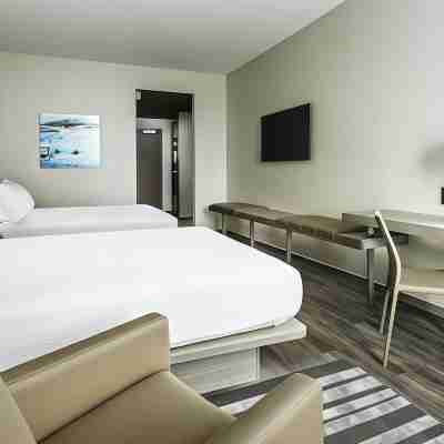 AC Hotel Spartanburg Rooms