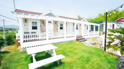 Namhae Rainbow Pension 李舜臣影像館附近的飯店