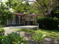 Gallery Motel فنادق في Upper Crystal Creek