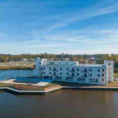 Handsboro Pointe Condo & Suites Hotel Exterior