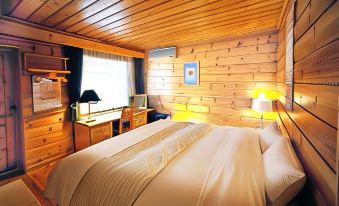 Hotel Nidom - Housity