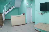 Griya Zukarnaen Syariah Mitra RedDoorz Hotel di Moyudan