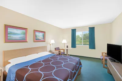 Super 8 by Wyndham Canandaigua Hotels in Canandaigua