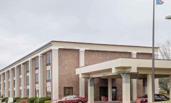 Holiday Inn Express & Suites Eden Prairie - Minneapolis