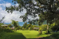 Hotel Toliman Hotels near Lago Atitlán