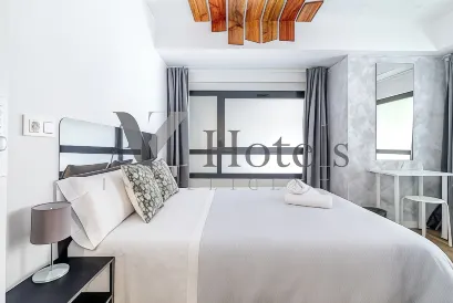 Ayz Princesa-Auto Check-in Property