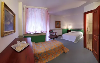 Nr 100 Szentendre Hotel Panzio szolgáltatások Các khách sạn ở God