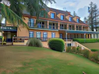 Domaine de l'Orisse Hotels in Loriges