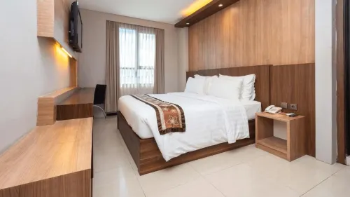 Diamond Hotel Hotels in Pinang Dalam River
