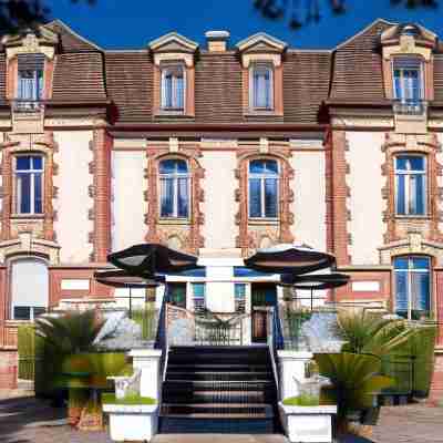Villa Victoria Hôtel et Spa Hotel Exterior