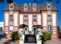 Villa Victoria Hôtel et Spa Hotels in Ouistreham