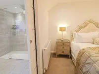 8 Crown Lane Các khách sạn ở 