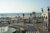 Liber Tel Aviv Sea Shore Suites by Raphael Hotels