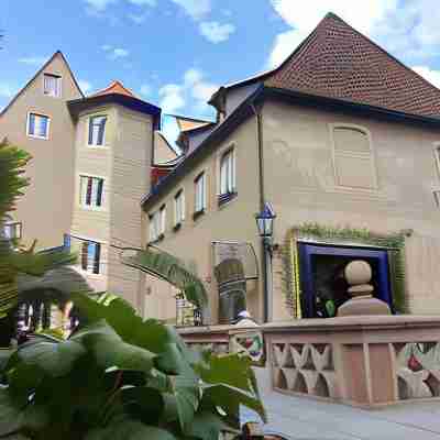 Hôtel La Couronne Hotel Exterior