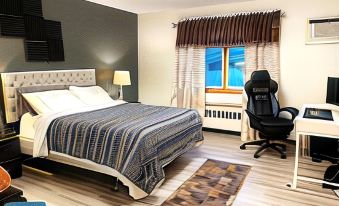 Skaneateles Inn on 20