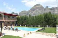 Monastiri Guesthouse - Swimmingpools