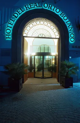 Hotel del Real Orto Botanico Các khách sạn gần Ospedale Monaldi