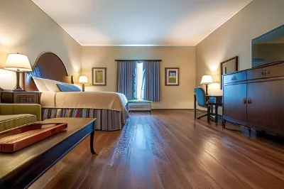 Chateau Saint Denis Hotel, a Trademark Collection by Wyndham