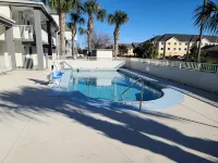 Baymont by Wyndham Marianna - Pools