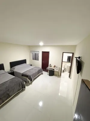 西班牙套房酒店 酒店