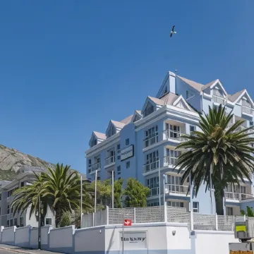 The Bantry Aparthotel by Totalstay
