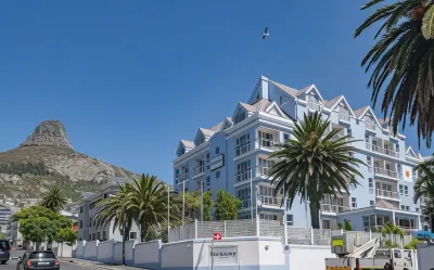 The Bantry Aparthotel by Totalstay Các khách sạn gần Iziko Rust en Vreugd