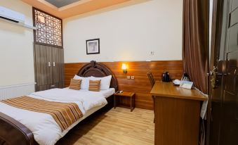 3. Khyber H..