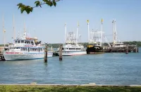Harbor Heights Hotels in Greenport