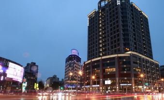 5. 스타박스 호스텔..