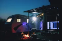 Gapyeong Posh Caravan Hotels near Yongchu Valley