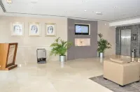 Phoenix Plaza Hotel Apartments Hotels in Abu Dhabi