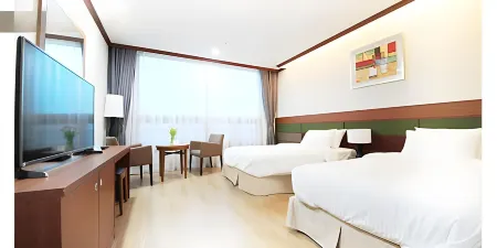 Sacheon Grand Tourist Hotel