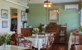 First Colony Inn
