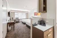 ألكساندرا هيلز هوتل سويتس فنادق في Coochiemudlo Island