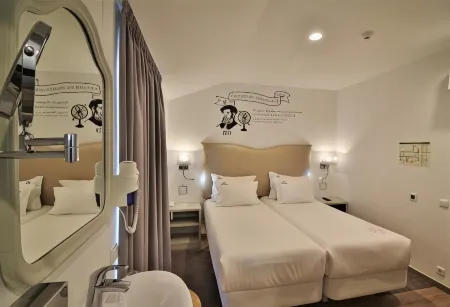 Villa Ana Margarida Hotel Отели рядом с достопримечательностью «Ericeira Camping»