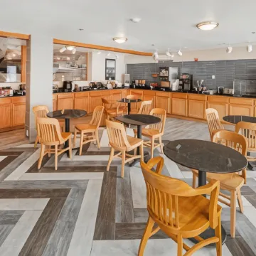 Hotel Edgewater Отели в г. Сьюард