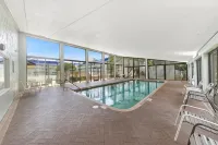 Seaside Beach & Racquet Condos