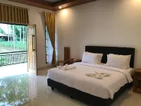Pohon Purba Resort & Restaurant