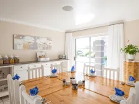 Atlantic Beach Villa Hotels near Paddocks shopping Centre