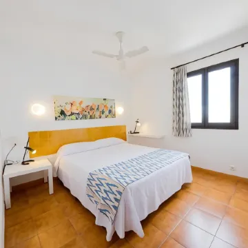 Apartamentos Sa Cala