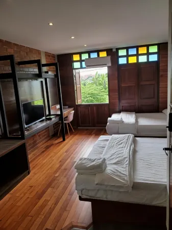 Little Kampung Studio Отели в г. Hilir Perak