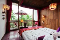 Underneath the Mango Tree - Beach and Spa Resort