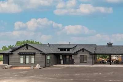 BLACK SHEEP INN Newly Constructed Merino #1 of 4 Units