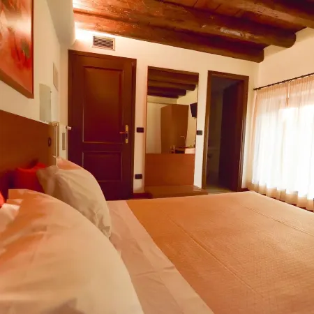 Hotel Quo Vadis